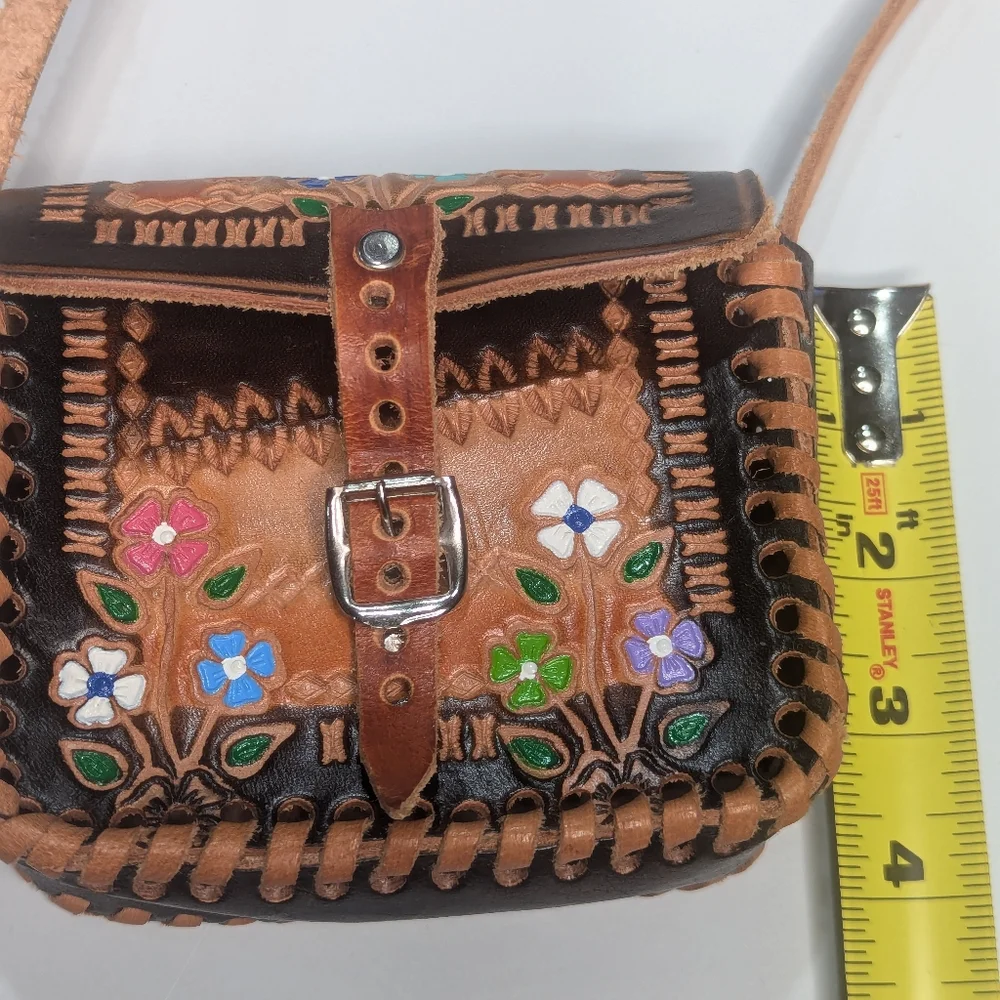 Vintage Leather Hand Tooled/Painted Small Mexican Embossed Floral Should…